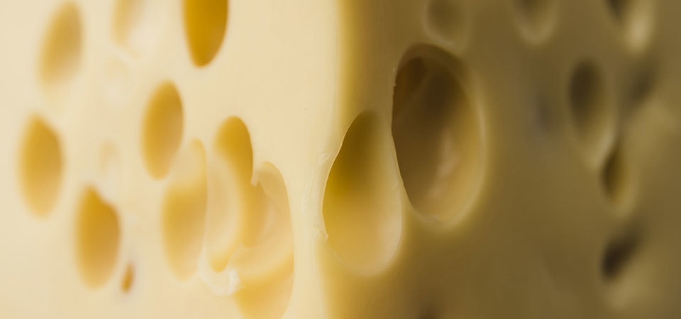 Tu embudo de venta se parece a un queso suizo